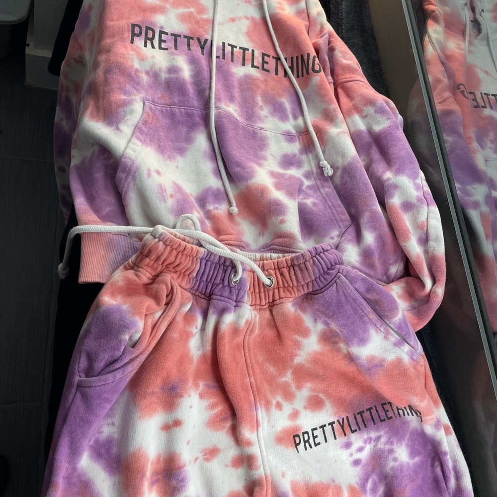 PrettyLittleThing Kids Tie-Dye Joggers - Purple and Pink